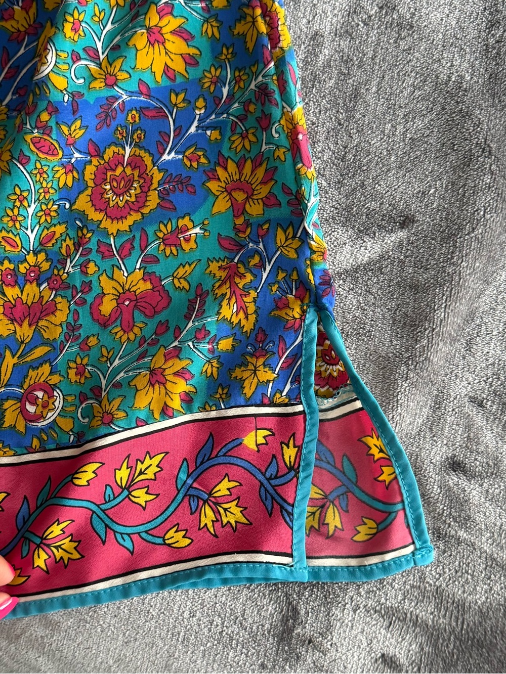 Soft Surroundings Split Neck Floral Tunic Top Size L Lightweight Resort Relaxed - Picture 10 of 11